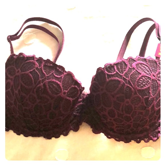 PINK Victoria's Secret Other - New never been used Push-up bra!
